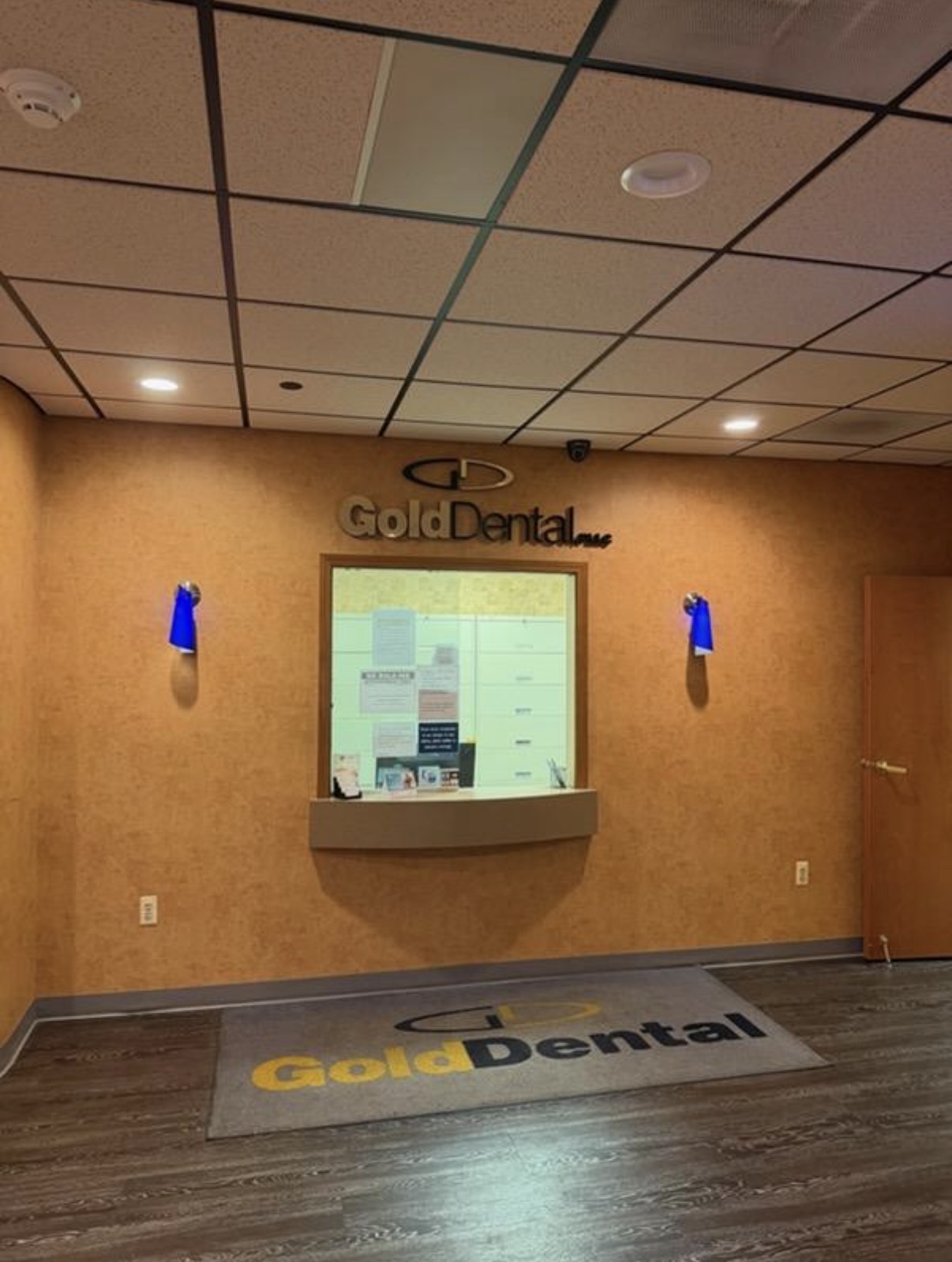 Gold Dental Office 1