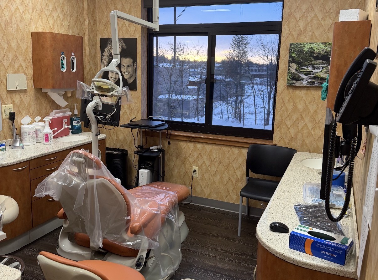 Gold Dental Office 5