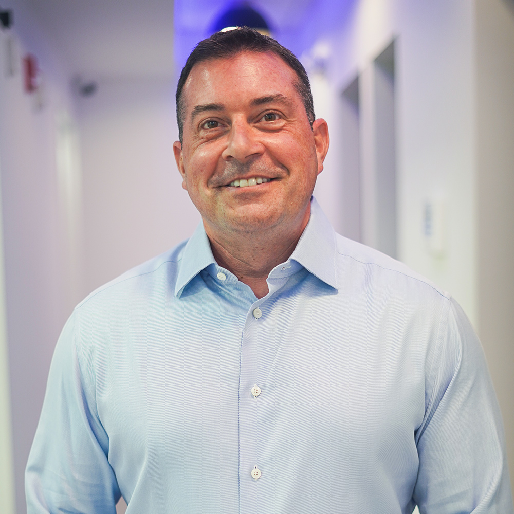 Dr. Sid Tucker, Periodontist